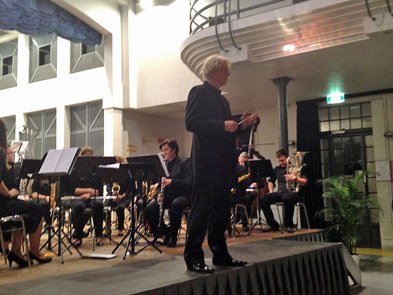 Der Dirigent Jan van der Roost